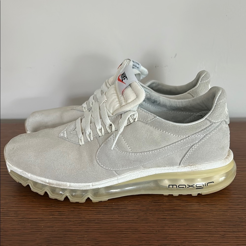Nike Men's Air Max LD-Zero Sneakers